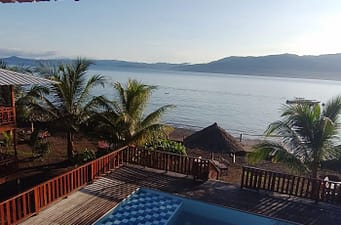 Blick vom Hotel Playa Dubai in Bahia Solano