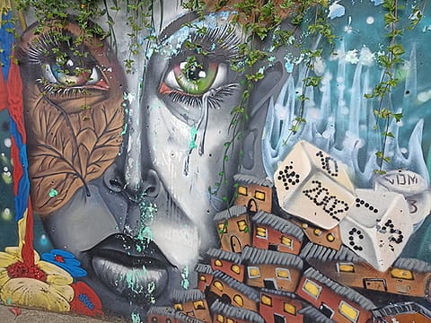 Graffiti Tour Medellin Comuna 13 Graffiti Tour comuna 13 Medellin