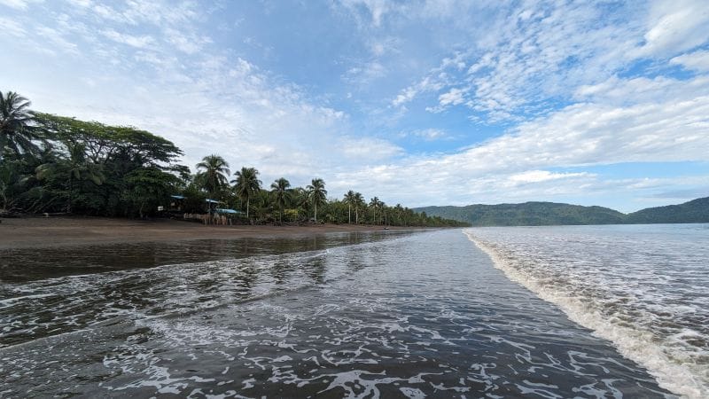 Mecana Beach Bahia Solano - Choco Colombiano
