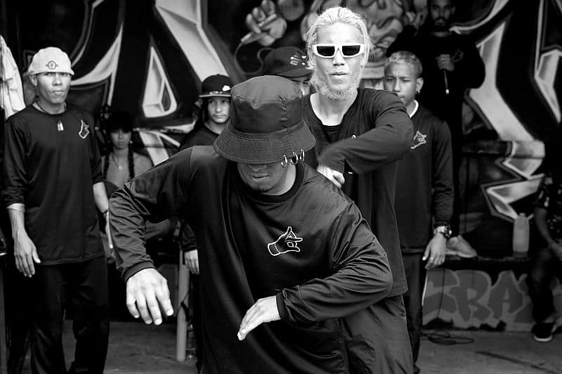 The breakdancers of the Comuna 13 in Medellin